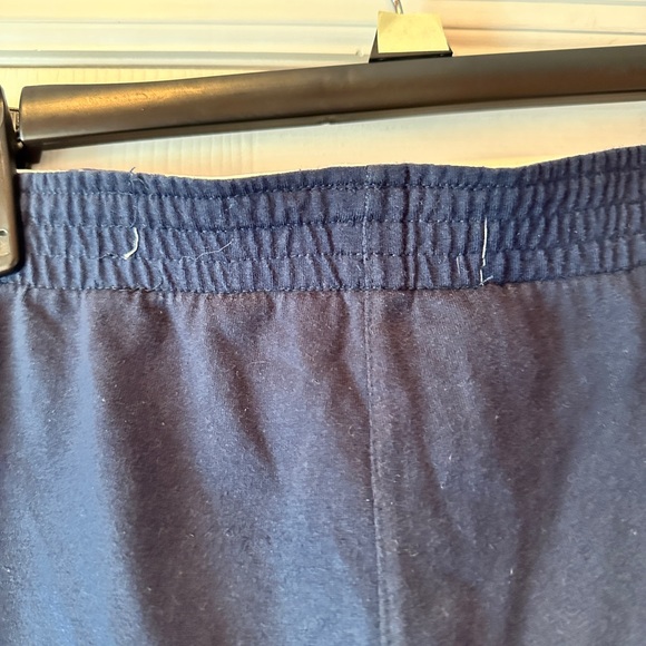 Athletic Shorts ** SEE MEASUREMENTS - Picture 4 of 6